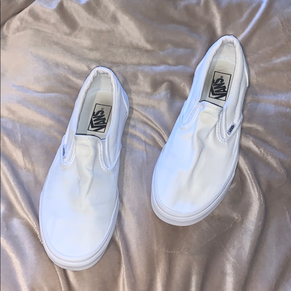 All White Slip On Vans